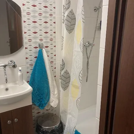 Przy Warszawskiej בית אירוח